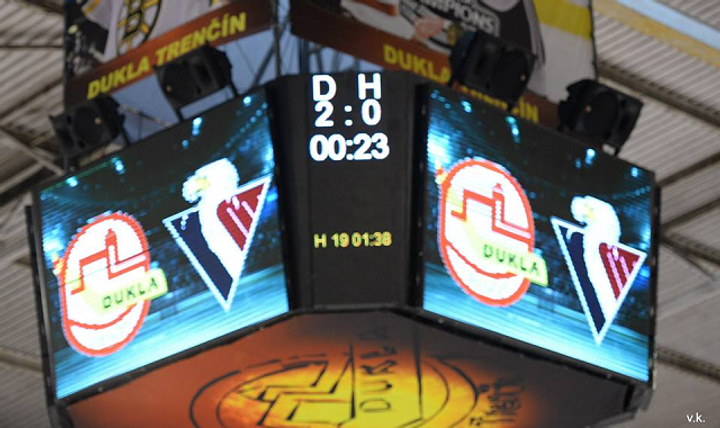 Dukla hľadá operátora pre multimediálnu kocku